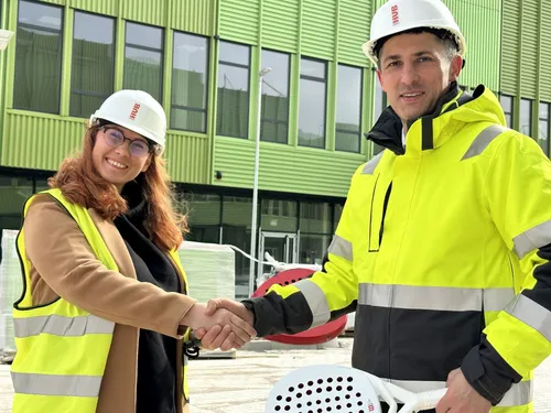 db78852809f74da5d65315a289468690