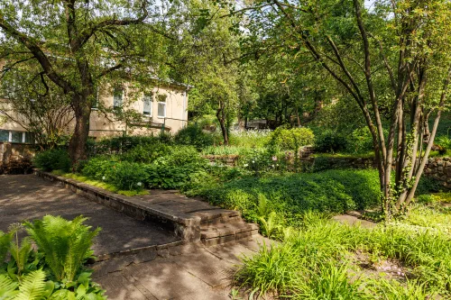 Velnių muziejaus sodelis / R. Tenio nuotr.