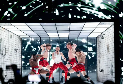 40fee44b1e1e873a319fe07943436872