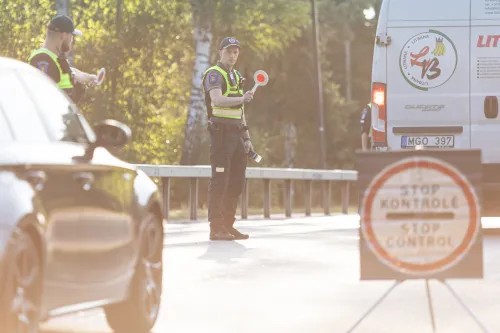 Policijos reidas / R. Tenio nuotr.