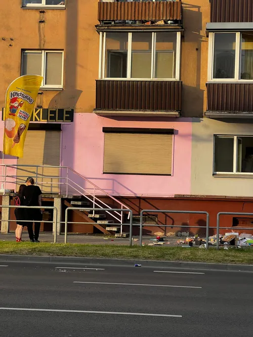 dd5866df87a642d97f75cfac16f75499