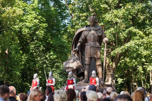 Aleksandro Jogailaičio skulptūra. ELTA / R. Tenio nuotr.