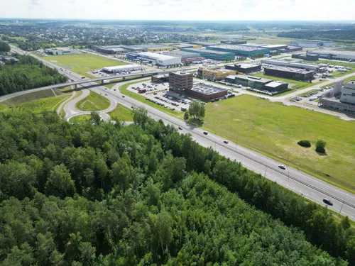 c4ad25dfe029e2fde639a2385f43170f