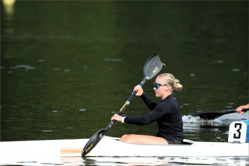 Lietuvos mokyklinio amžiaus baidarių ir kanojų sprinto irkluotojai / „Bangputys“ nuotr.