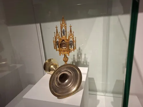 0dad56737a95aec0c1a264a8fb8bc3e7 rotated