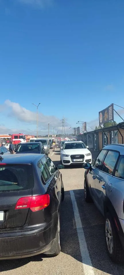 684b456eda42e2e860b266daab9df935