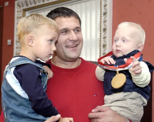 e2d51606487b22a7f0a74bc2bbc3bfdb