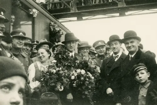 Šilutėje, 1935 m. Kairiau – Martyno Jankaus (1858-1946) duktė Elzė (1894-1985)./VDKM nuotr.