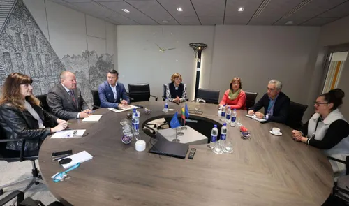 a128167221699833fe9796d3f984282c