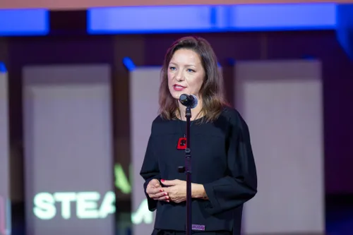 b7c319f5cbf2588268d701775115325b