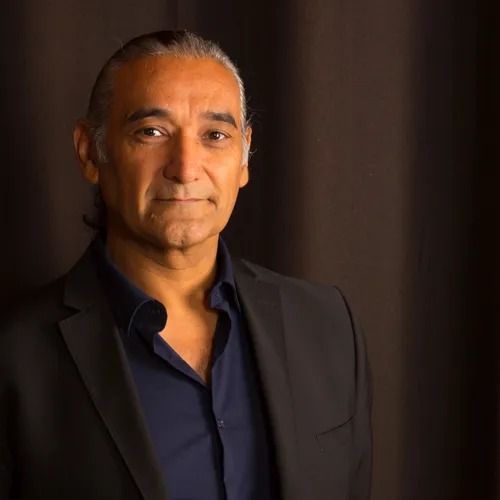 d4b9f96329dc8e56b68a78c612a2e80b