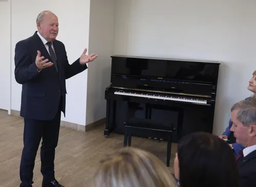 de28efe6a1bc244fe4ff29637ffe5dce