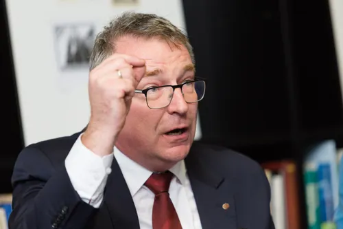 3f1169250b3c659a824df05e3ba93d17