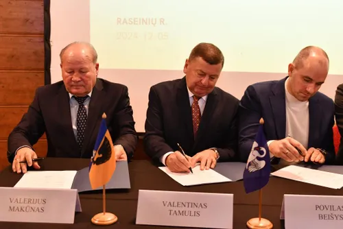 41f6381f58d37584f599711260bd83c7