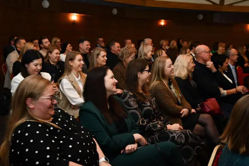 e6c300d6953cfb663a55e996d883ea44