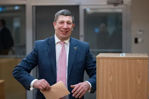 hjmnuyig c4a79a7cd92cb8a6153551e5ae9088c7 scaled