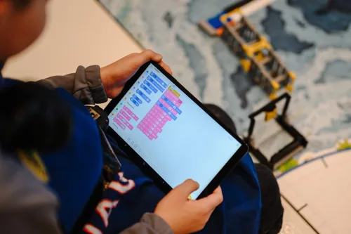 robotiada 2025 finalasix scaled