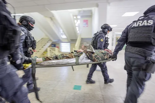 Pratybos kadetų licėjuje / R. Tenio nuotr.