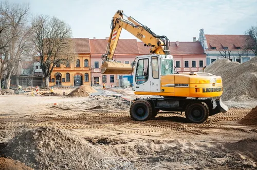 darbai rotuses aiksteje2 scaled