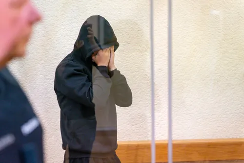 065037962 1b96452c fae2 4098 bfc8 9beb8c7d7856