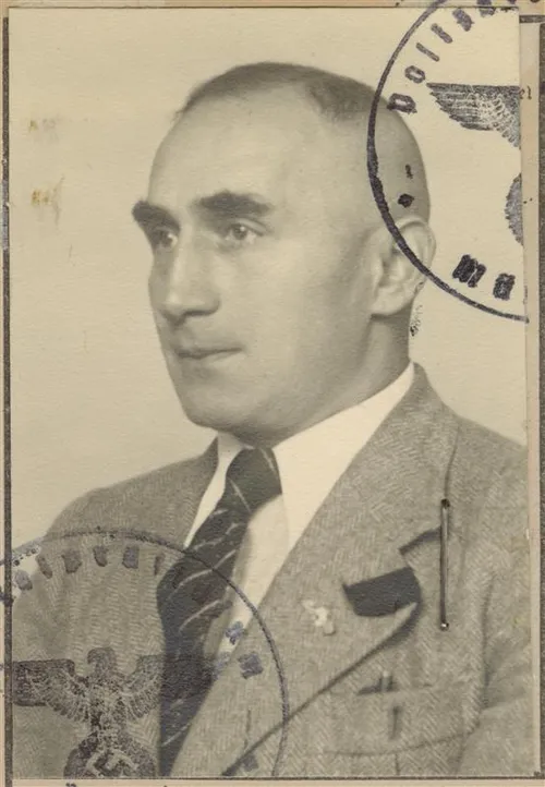 4. Otas Albertas Byras. DE-1992-KKD-0251(1)