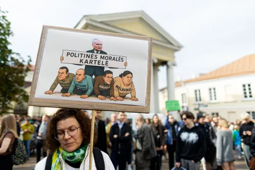 Protestas "Prezidente, kur Jūsų stuburas?" / ELTA / Ž. Gedvilos nuotr.