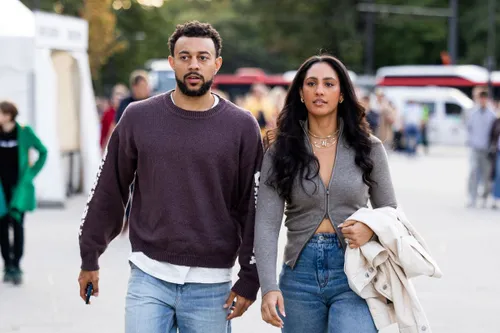 51461147 f23e 4bb7 96c3 a3c0315437b2