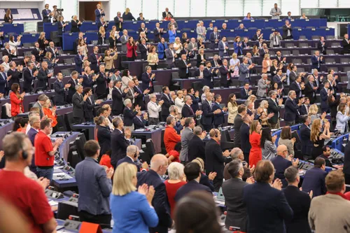 20250910 ep 189906a fm1 eg 0045 scaled