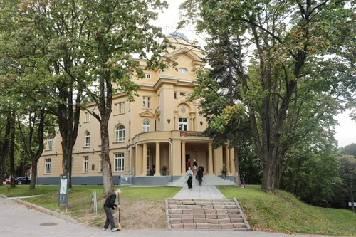 Atnaujinta M. Petrausko scenos menų mokykla / R. Tenio nuotr.