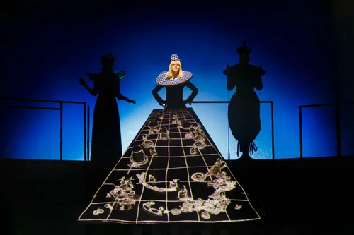 Spektaklio Alisa Veidrodžio karalystėje premjera / S. Baturos ir M. Uldukio nuotr.