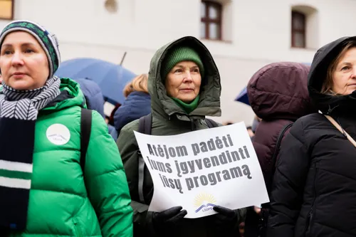 Mitingas prie Švietimo, mokslo ir sporto ministerijos / P. Adamovič / BNS nuotr.