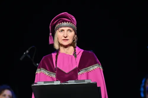 VDU rektore inauguruota I. Dabašinskienė / J. Petronio nuotr.