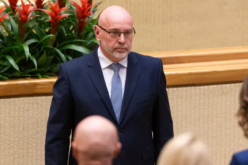 20241114ppel27141411 2 scaled