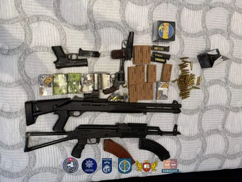 Išardytas telefoninių sukčių tinklas, veikęs ir Lietuvoje / Vilniaus AVPK nuotr.