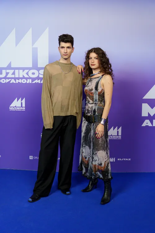 M1 muzikos apdovanojimų mėlynasis kilimas / R. Tenio nuotr.