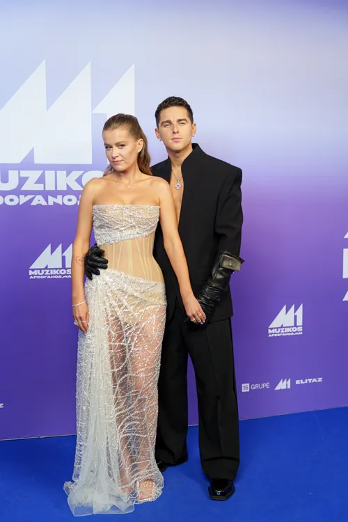 M1 muzikos apdovanojimų mėlynasis kilimas / R. Tenio nuotr.