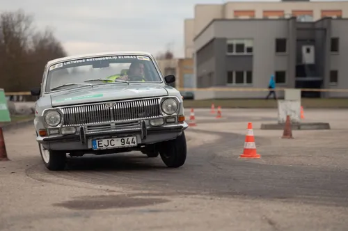 Kalėdinis veteranų slalomas / Organizatorių nuotr.