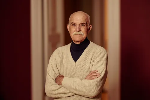 334ef620956f0b384ac24d283ba8517e