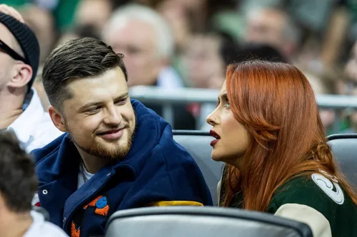 61af4282 87b5 4b9a b2c3 72b658430ce1