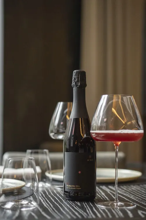 Putojanti arbata „ACALA“ / Organizatorių nuotr.