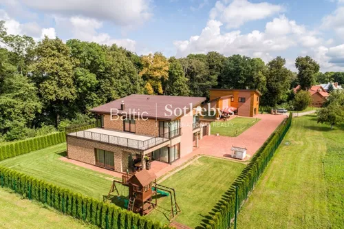 f63c904889504fdea6a574828e8b1863