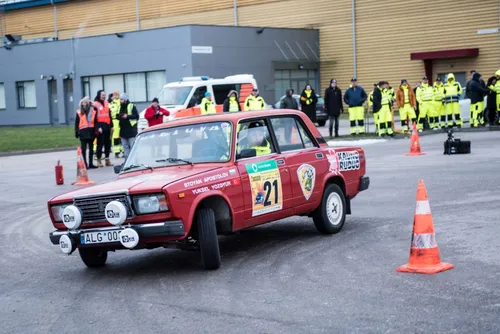 Kalėdinis veteranų slalomas / Organizatorių nuotr.