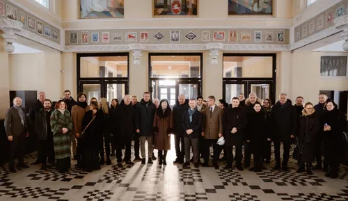 Prasideda Kauno centrinio pašto rūmų tvarkybos darbai / D. Matonio nuotr.  