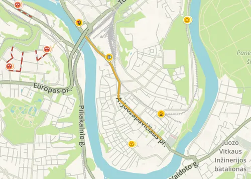 Juozapavičiaus pr. neveikia šviesoforai