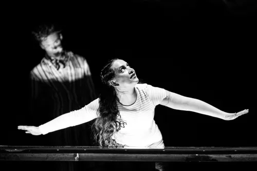 spektaklis e2809epiteris penas fotografe viktorija lankauskaite2 scaled