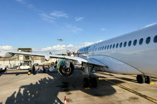 airBaltic lėktuvas, oro uostas