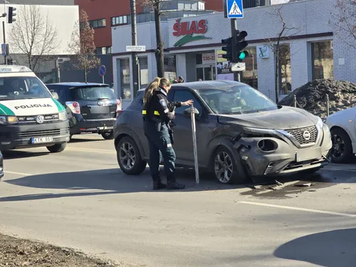 Avarija Savanorių pr. / „Kas vyksta Kaune“ grupės nuotr.