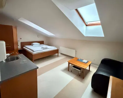 Kauno Krikščioniškieji gimdymo namai