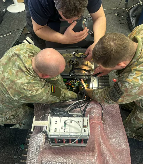 Lietuvos kariuomenės robotų mechanikai