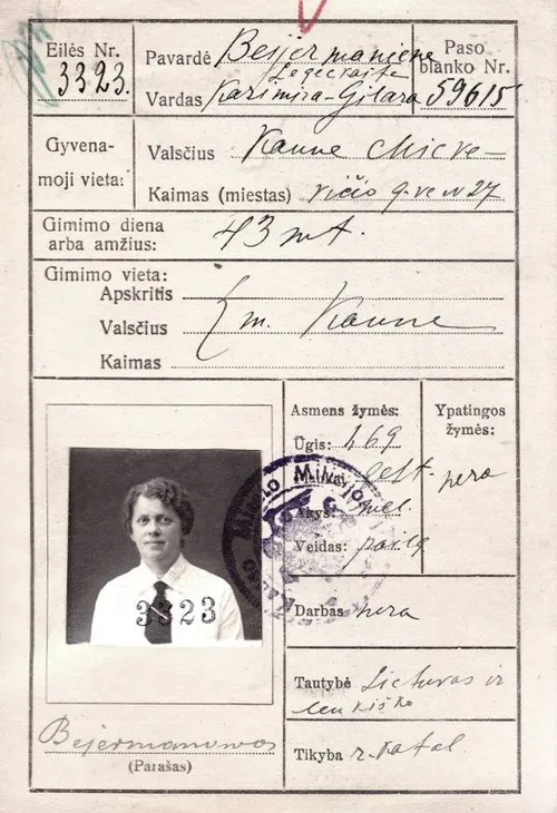 Ponia Kazimira Giliara Beuermanienė. Paso kortelė, 1920 m. / Kauno regioninis valstybės archyvas. Publikuojama pagal PD licenciją
